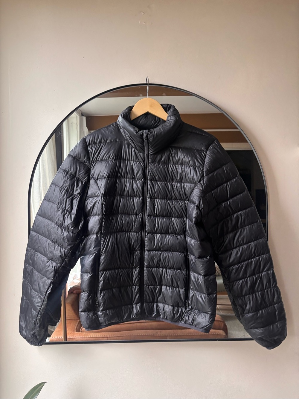 TNA | Yellowknife down puffer jacket | size medium